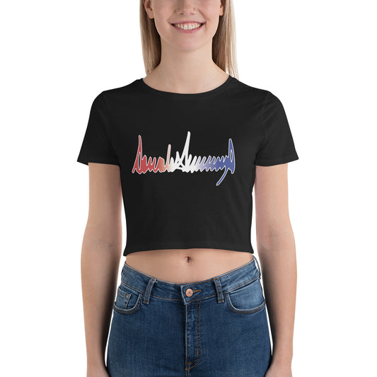 Trump Signature - Women’s Crop Tee